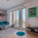 아파트 Altaya With Balcony And Sea View In 비아히쯔