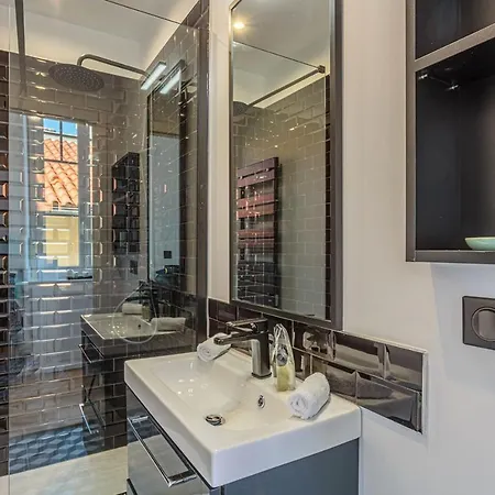 Altaya With Balcony And Sea View In * 비아히쯔